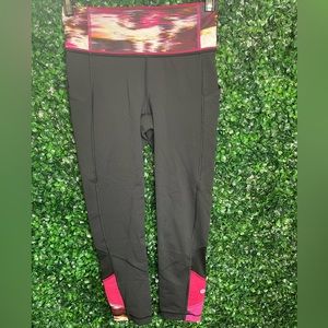 Girls LULULEMON LEGGINGS SIZE 2